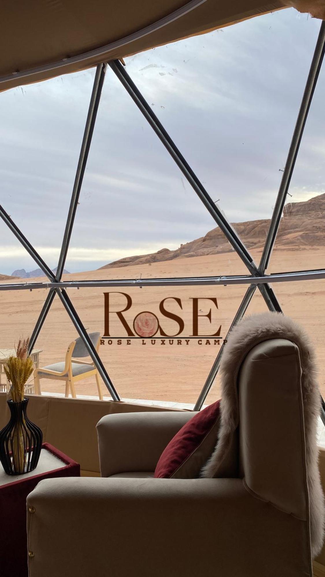 Luxury tent Wadi Rose Luxury Camp